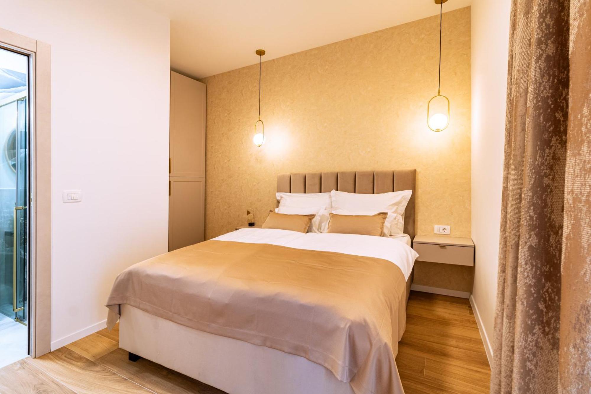 Luxury 2 Bedroom-2 Bathroom Apartment & Studio App With Rooftop Terrace 스플리트 외부 사진
