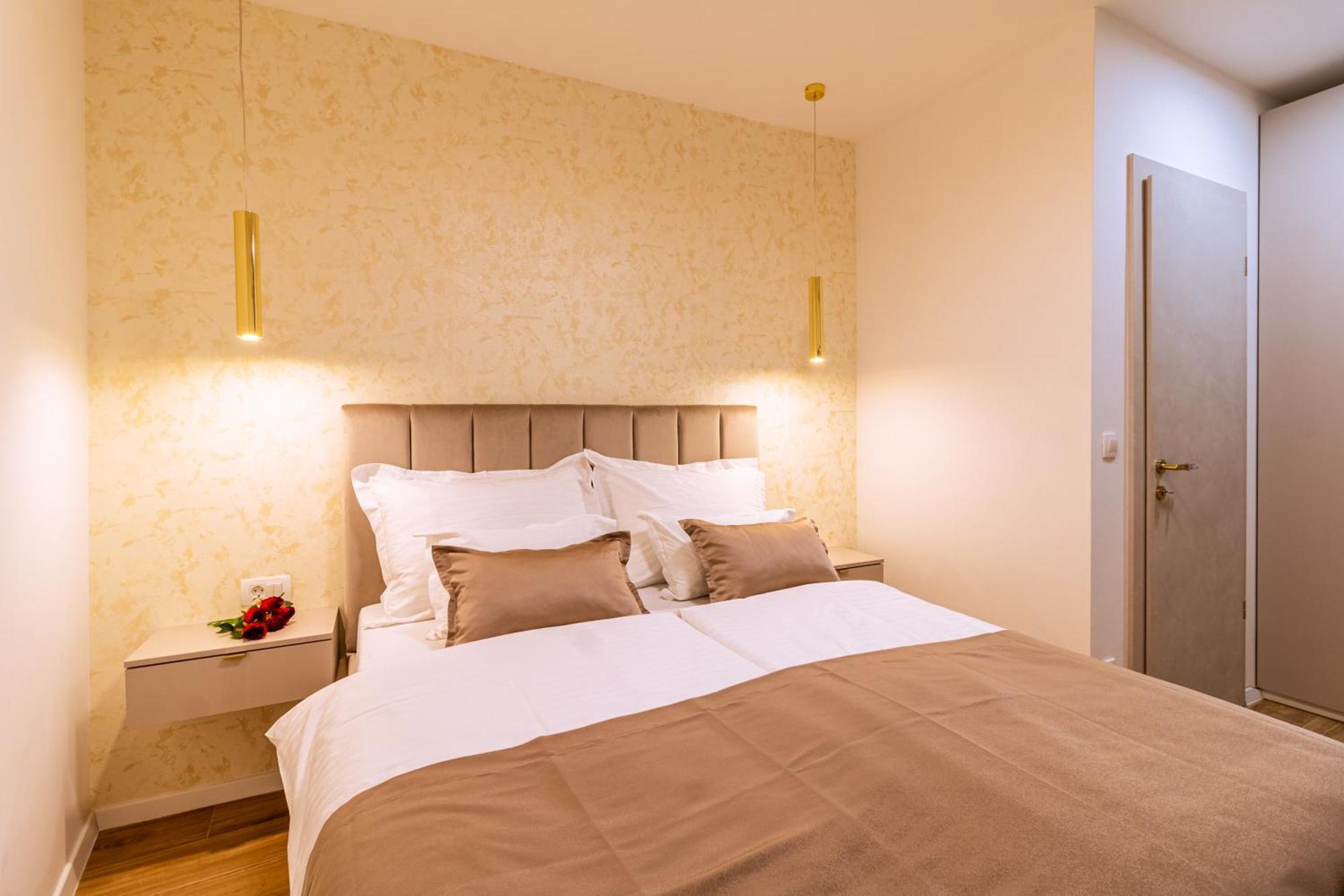 Luxury 2 Bedroom-2 Bathroom Apartment & Studio App With Rooftop Terrace 스플리트 외부 사진